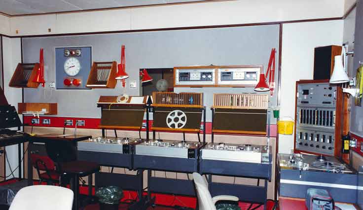 B6 cubicle B6 cubicle